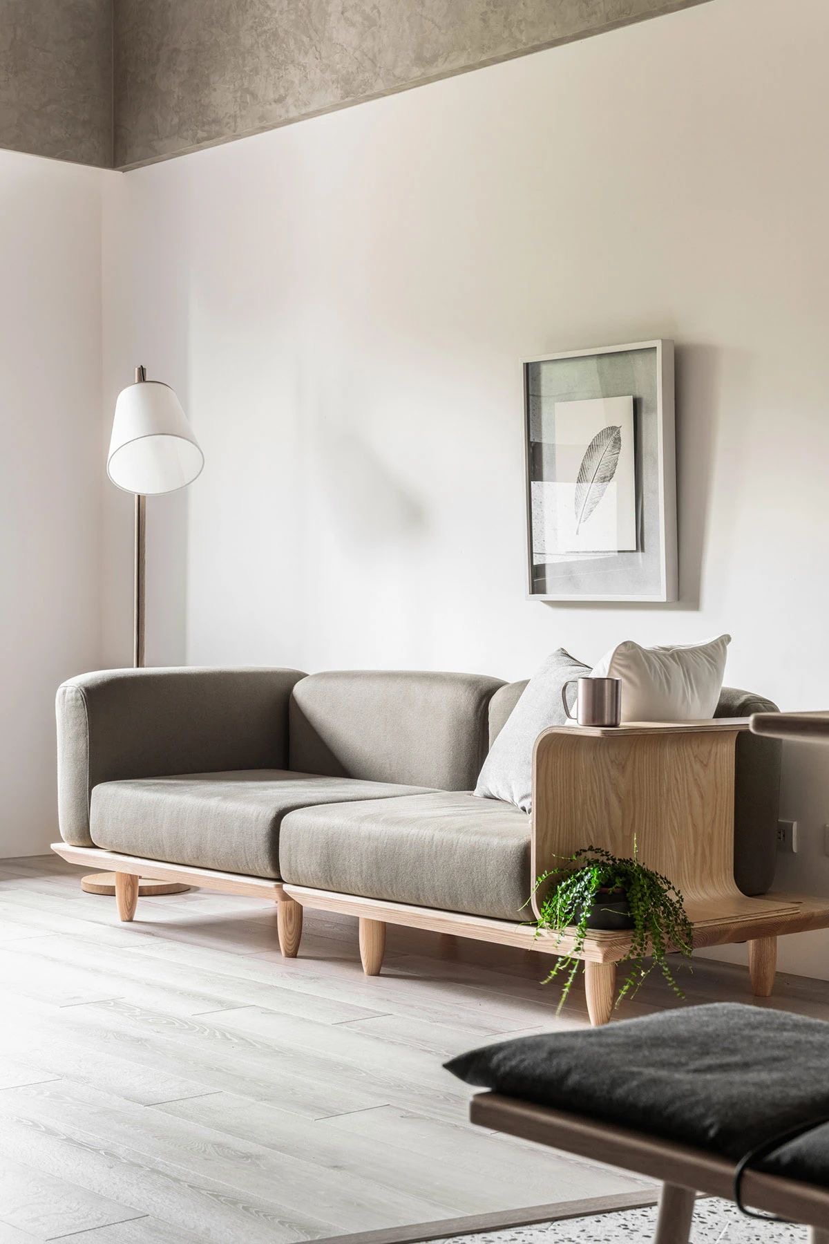 1610345345587890.jpg 1610345345587890.jpg